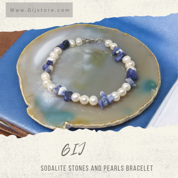 اسوارة من احجار السودالايت واللؤلؤ Sodalite & Pearls