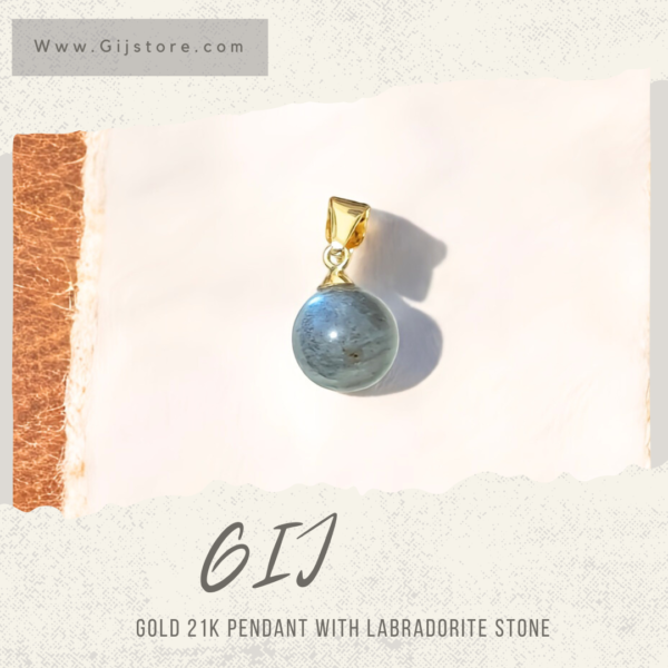 تعليقه ذهب عيار 21 مع حجر الطاووس ليبرادورايت Labradorite