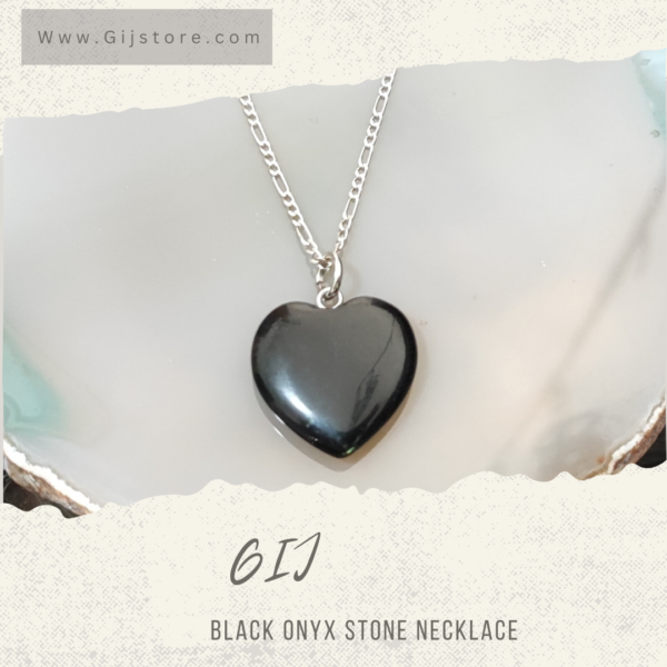 سنسال فضة ٩٢٥ مع تعليقة على شكل قلب من حجر العقيق الاسود Black Onyx