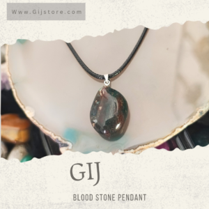 تعليقه من حجر الدم Blood Stone