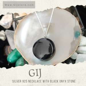 تعليقة من حجر العقيق الاسود اونكس مع سنسال فضه 925 Black Onyx