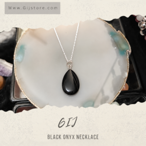 سنسال فضة ٩٢٥ مع تعليقة من حجر العقيق الاسود اونكس Black Onyx